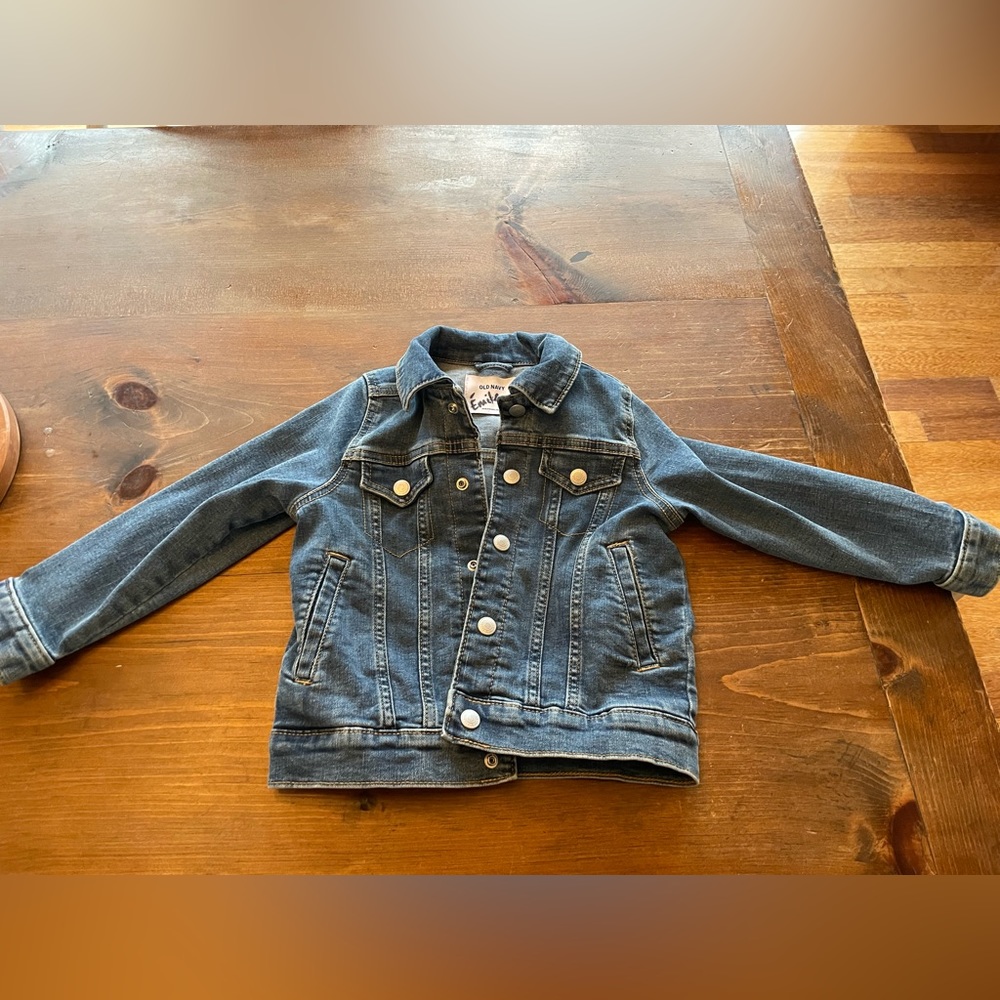 Kids Old Navy jean jacket 4T